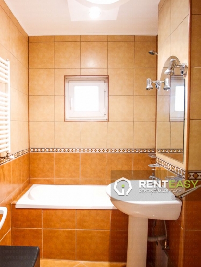 Apartament cu 3 camere de inchiriat in Iasi - Targu Cucu