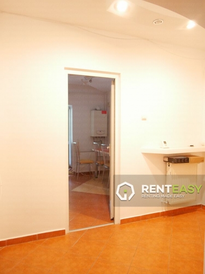 Apartament cu 3 camere de inchiriat in Iasi - Targu Cucu