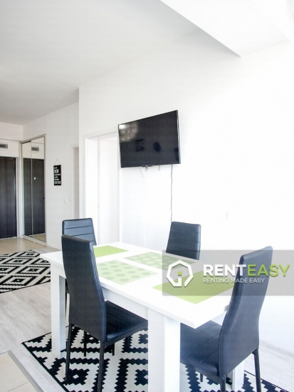 Apartament cu 2 camere situat in Bloc Nou langa Palas