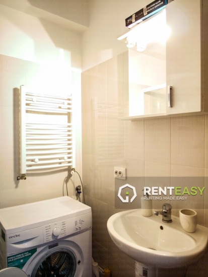 Apartament cu 2 camere situat in Bloc Nou langa Palas