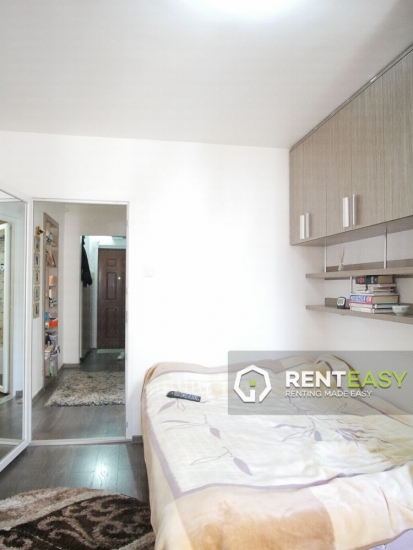 Apartament cu doua camere de inchiriat in zona Centrala- Moldova Mall
