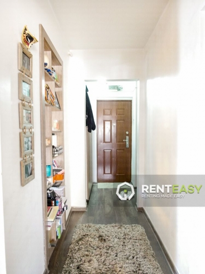 Apartament cu doua camere de inchiriat in zona Centrala- Moldova Mall