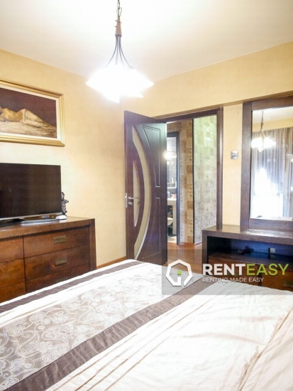 Apartament cu 4 camere de inchiriat in Centru - Sfantul Lazar