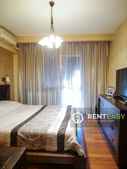Apartament cu 4 camere de inchiriat in Centru - Sfantul Lazar