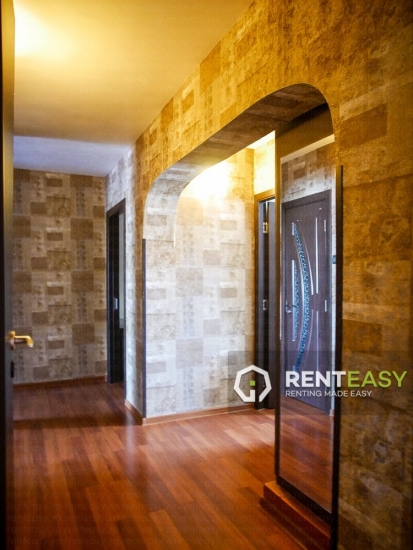 Apartament cu 4 camere de inchiriat in Centru - Sfantul Lazar