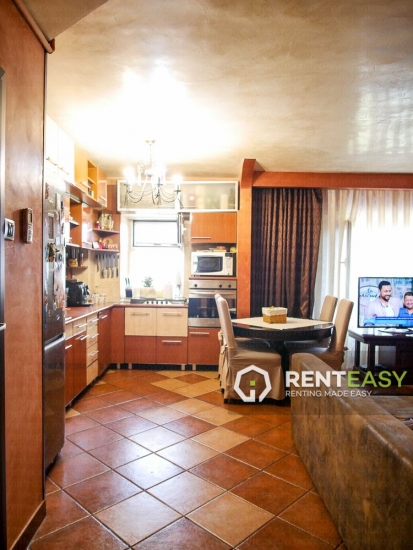 Apartament cu 4 camere de inchiriat in Centru - Sfantul Lazar