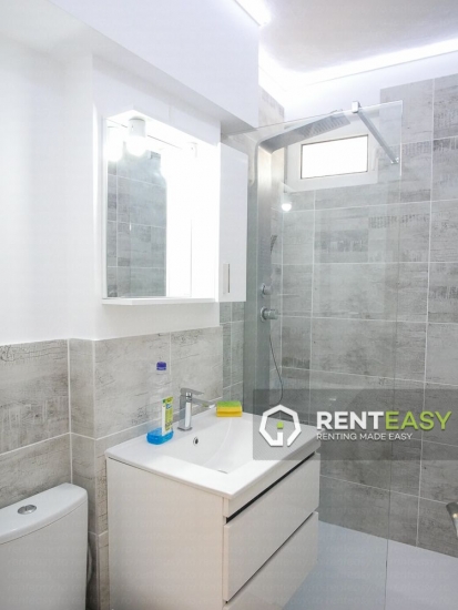 Prima inchiriere! Apartament cu 2 camere situatt in Iasi - Piata Unirii