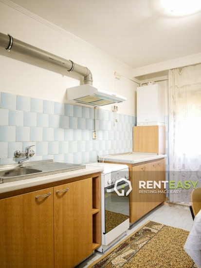 Apartament cu 3 camere de inchiriat situat in zona Targu Cucu