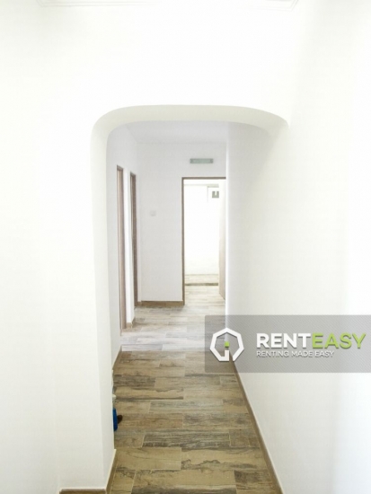 Apartament cu 3 camere de inchiriat situat in zona Garii - Mc Donald's