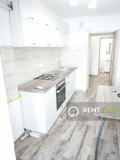 Apartament cu 3 camere de inchiriat situat in zona Garii - Mc Donald's