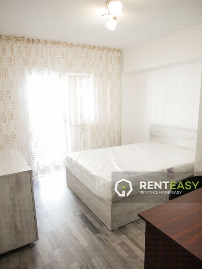 Apartament cu 3 camere de inchiriat situat in zona Garii - Mc Donald's