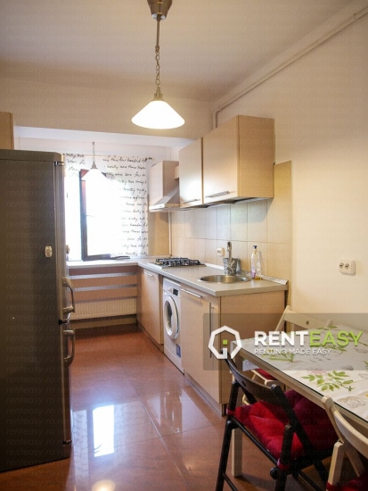 Apartament cu 3 camere de inchiriat situat in Iasi - Tatarasi