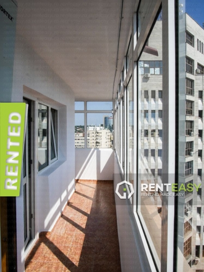 Apartament cu 3 camere de inchiriat in zona Moldova Mall