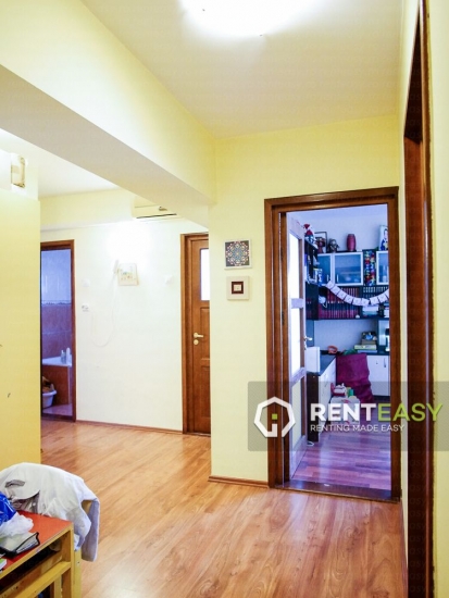 Apartament cu 4 camere de inchiriat pe Sf. Lazar