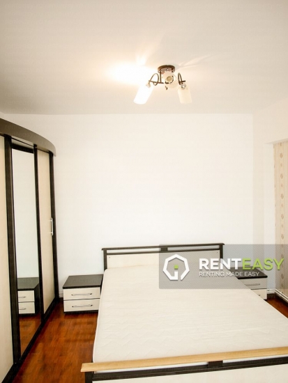 Apartament cu 2 camere de inchiriat situat in zona Podul de Fier