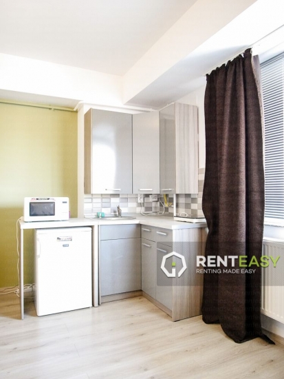 Apartament cu o camera de inchiriat in zona Palas - bloc nou