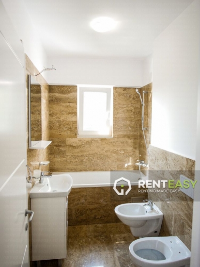 Prima inchiriere! Apartament cu 2 camere de inchiriat in zona Tatarasi
