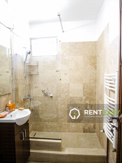 Apartament cu 2 camere de inchiriat situat in Centru - Piata Unirii