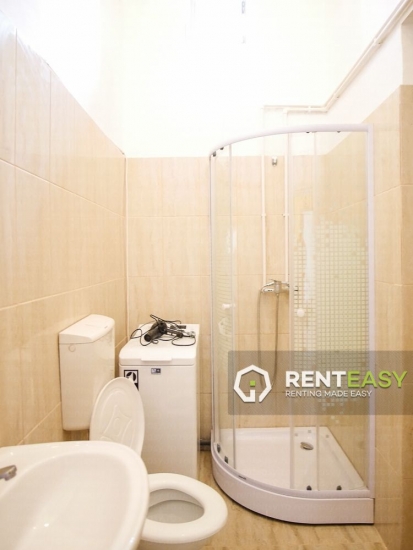  Apartament cu 3 camere de inchiriat in Centru langa UMF