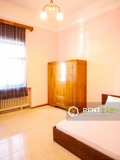 Apartament cu 3 camere de inchiriat in Centru langa UMF