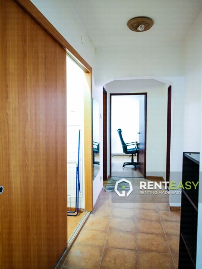 Apartament cu 3 camere de inchiriat situat in zona UMF - Independentei