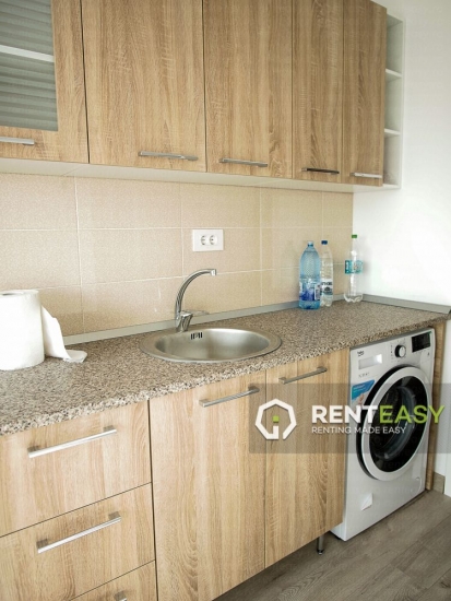 Apartament cu 2 camere de inchiriat situat in bloc nou - zona Tatarasi
