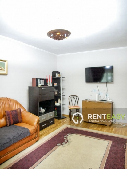 Apartament cu 3 camere decomandat de inchiriat in zona Targu Cucu