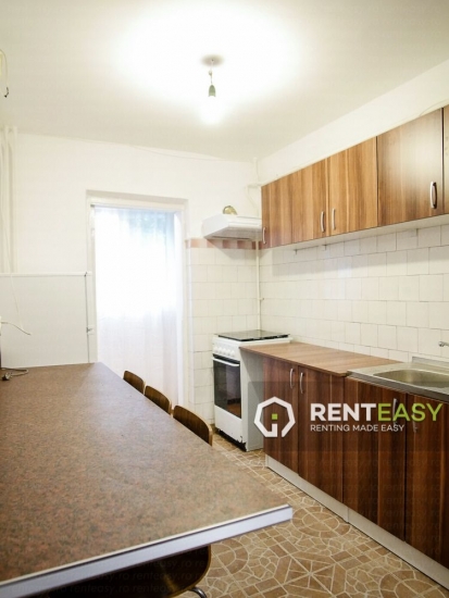 Apartament cu 2 camere de inchiriat situat in Centru - Podul de Fier