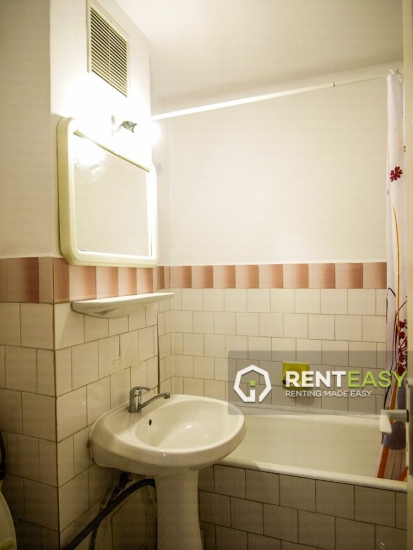 Apartament cu 2 camere de inchiriat situat in Centru - Podul de Fier