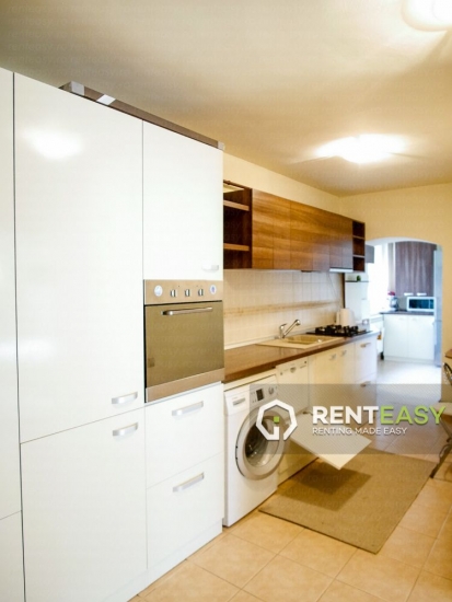 Apartament cu 2 camere in Piata Unirii