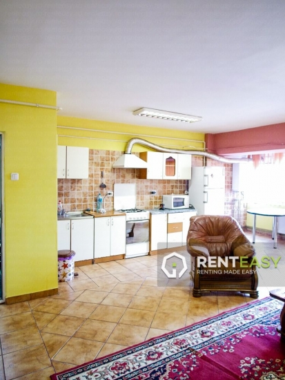 Apartament cu 3 camere de inchiriat in Iasi - Hala Centrala