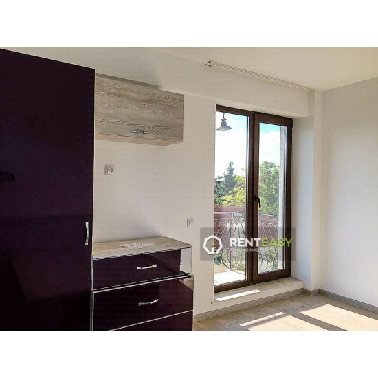 Apartament cu 2 camere de inchiriat situat in bloc nou - Zona Centrala