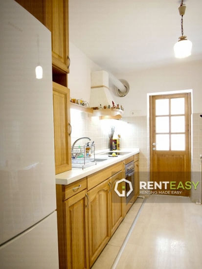 Apartament cu 3 camere de inchiriat in Centru langa UMF
