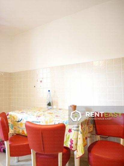 Apartament cu 3 camere de inchiriat in Centru langa UMF