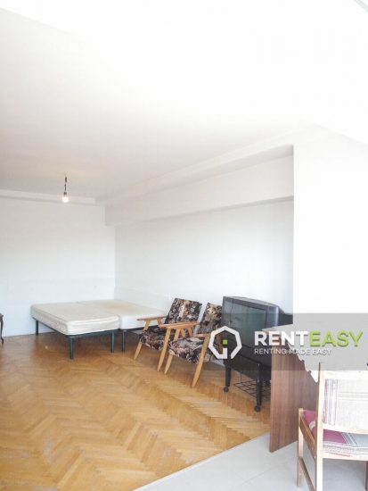 Apartament cu 4 camere de inchiriat in Iasi - Pacurari