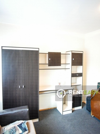 Apartament cu 4 camere de inchiriat situat in zona Podu Ros