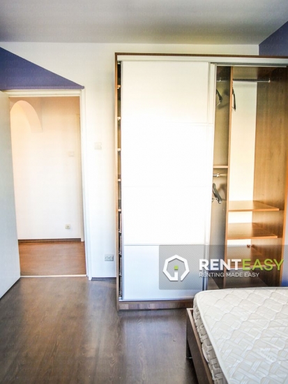 Apartament cu 3 camere pentru inchiriat in zona Moldova Mall