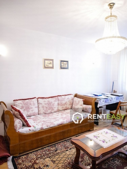 Apartament cu 2 camere de inchiriat in zona Centrala
