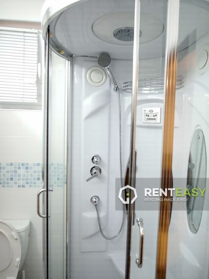 Apartament cu 2 camere de inchiriat in zona Podul de Fier 