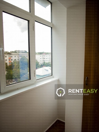Apartament cu 3 camere de inchiriat in Podul de Fier