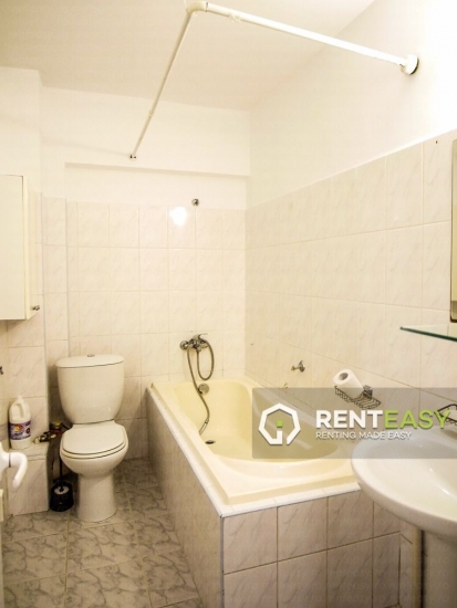 Apartament cu 3 camere de inchiriat in Podul de Fier