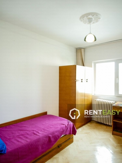 Apartament cu 3 camere de inchiriat in zona Garii