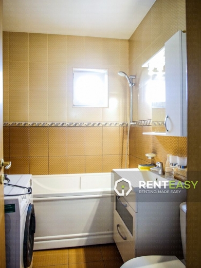 Apartament cu 3 camere de inchiriat in zona Garii
