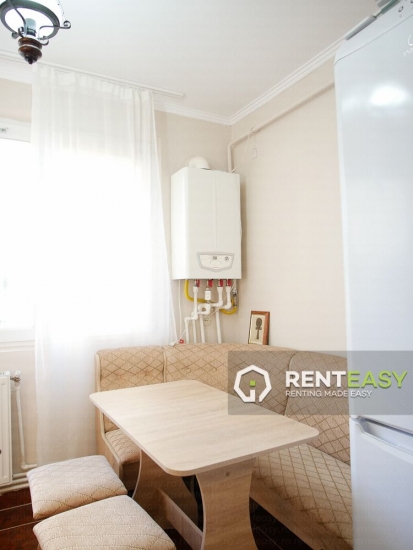 Apartament cu 2 camere de inchiriat situat in zona Piata Unirii 
