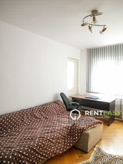 Apartament cu 2 camere de inchiriat in zona Centrala