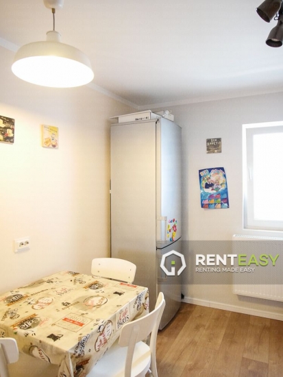 Apartament cu 3 camere de inchiriat in Centru - zona Palas