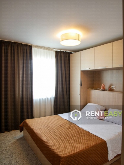 Apartament cu 3 camere de inchiriat in Centru - zona Palas