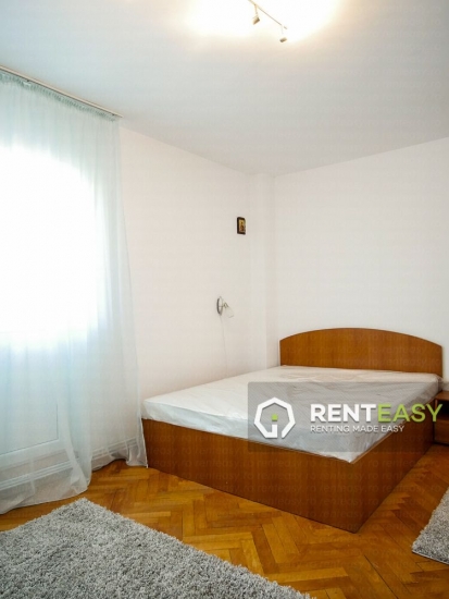 Apartament cu 2 dormitoare de inchiriat in zona Centrala