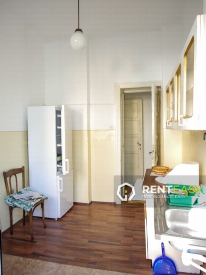 Apartament spatios cu 2 camere de inchiriat in zona Centrala