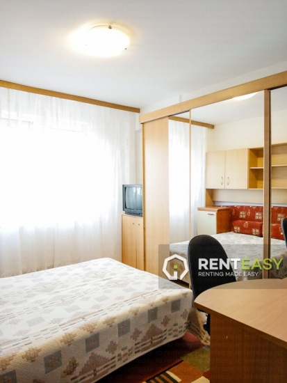 Apartament cu 3 camere de inchiriat Hala Centrala